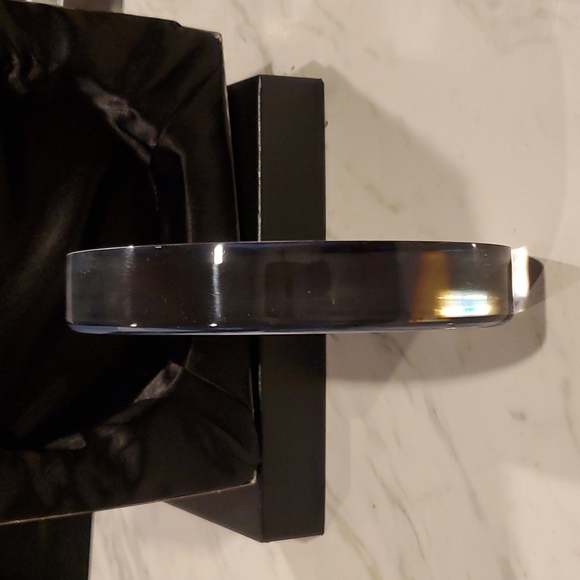 Game of Thrones Acrylic Paperweight - HBO- Brand New - Picture 5 of 6